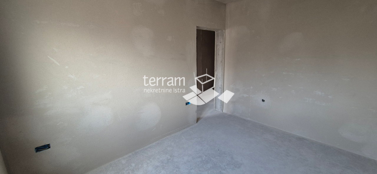 Istra, Pula, Šijana, appartamento 80,38 m2, 2 camere da letto + soggiorno, secondo piano, garage #vendita