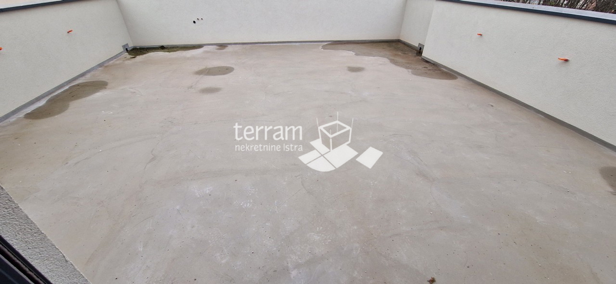 Istria, Pola, Veruda, appartamento 112m2, attico con vista mare #vendita