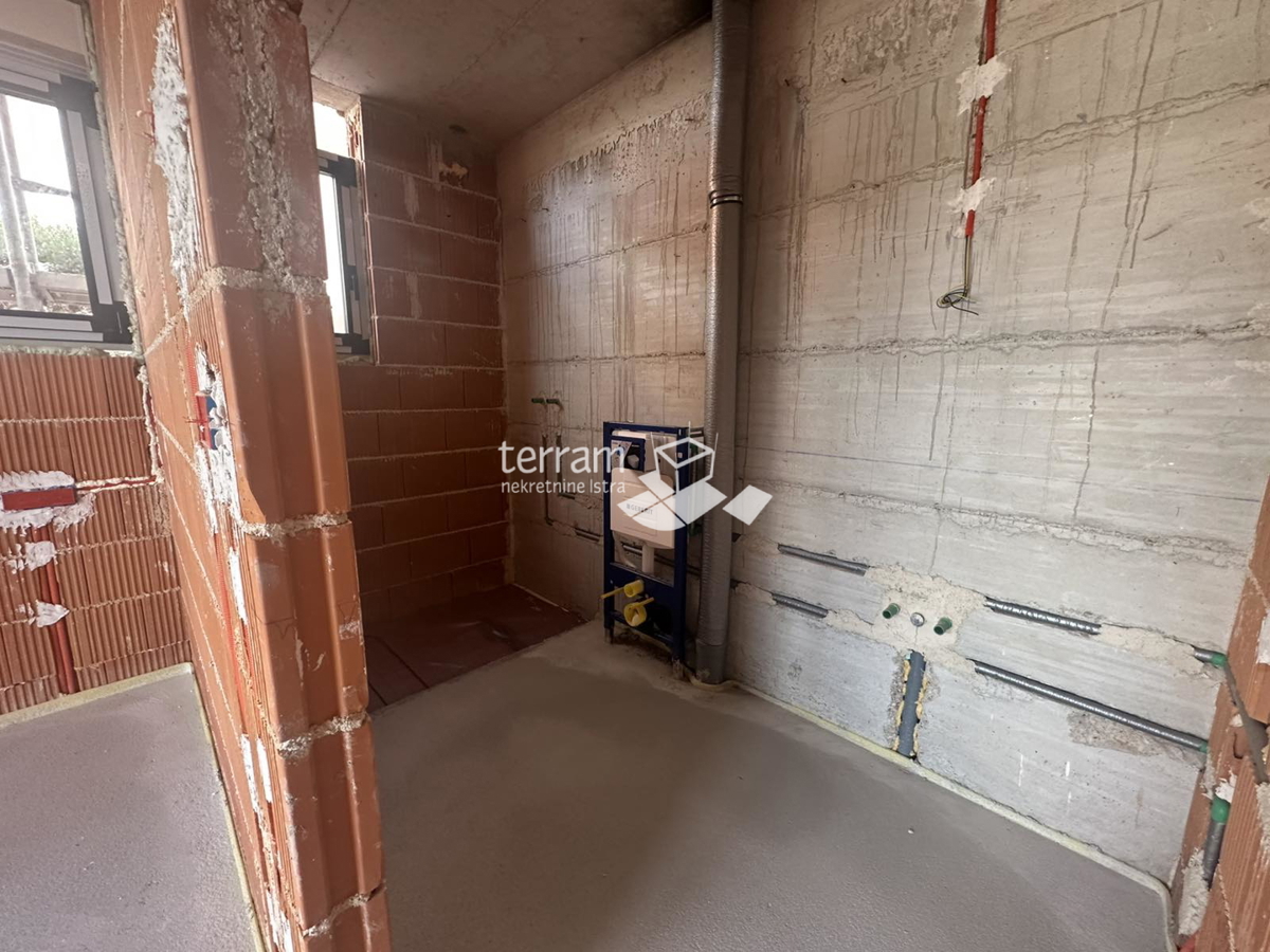 Istria, Medolino, Pješčana uvala, appartamento con piscina 122m2, 3 camere da letto, giardino, parcheggio, vicino al mare, NUOVO!! #vendita