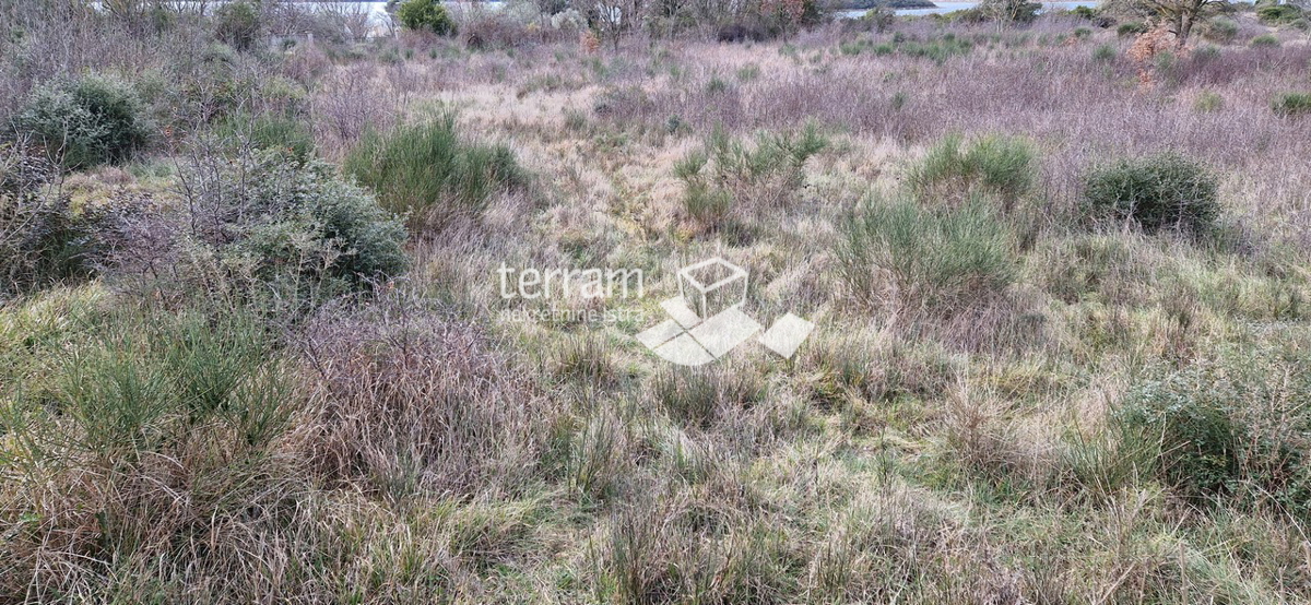 Istria, Medulin, terreno edificabile 526m2 con vista mare in vendita