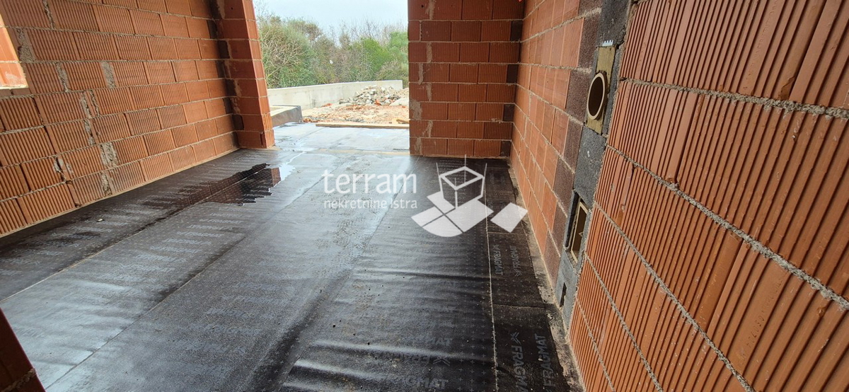 Istria, Pola, appartamento al piano terra con piscina, 91 m2, 2 camere da letto, parcheggio, giardino, NUOVO!! #vendita