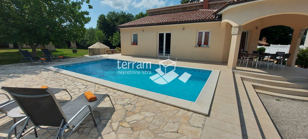 Istria, Tinjan, Kringa, Villa 174m2 con piscina e ampio giardino 1225m2, #vendita