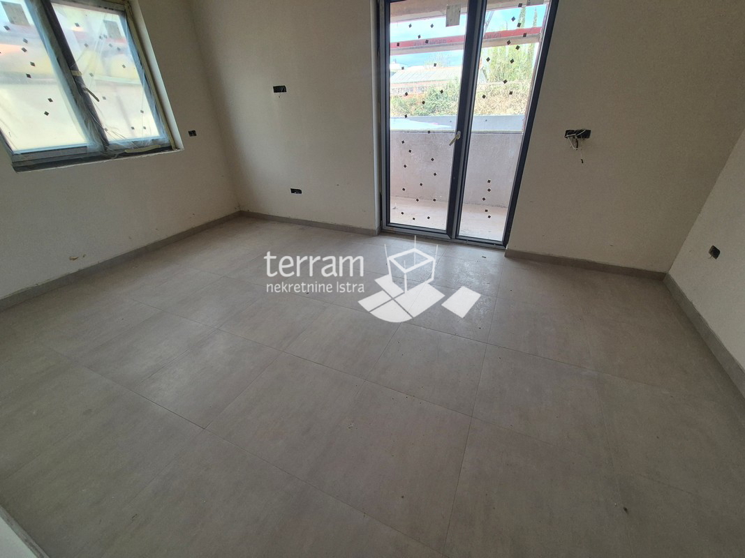 Istra, Pula, periferia, appartamento al piano terra 62,38m2, 2 camere da letto + soggiorno con angolo cottura, giardino, parcheggio, NUOVO!! #vendita