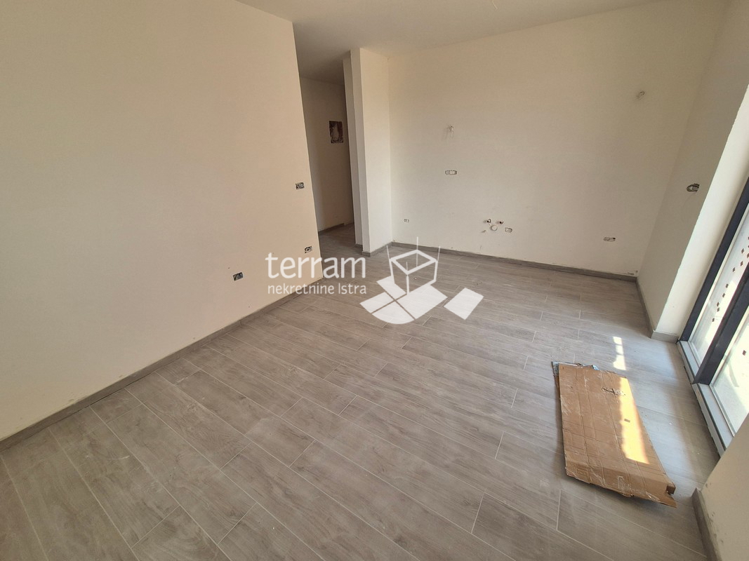 Istra, Pula, periferia, appartamento al piano terra 62,38m2, 2 camere da letto + soggiorno con angolo cottura, giardino, parcheggio, NUOVO!! #vendita