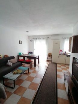 Istria, Fasana, casa 300m2, 3 appartamenti separati, 250m2 dal mare!! SALDI