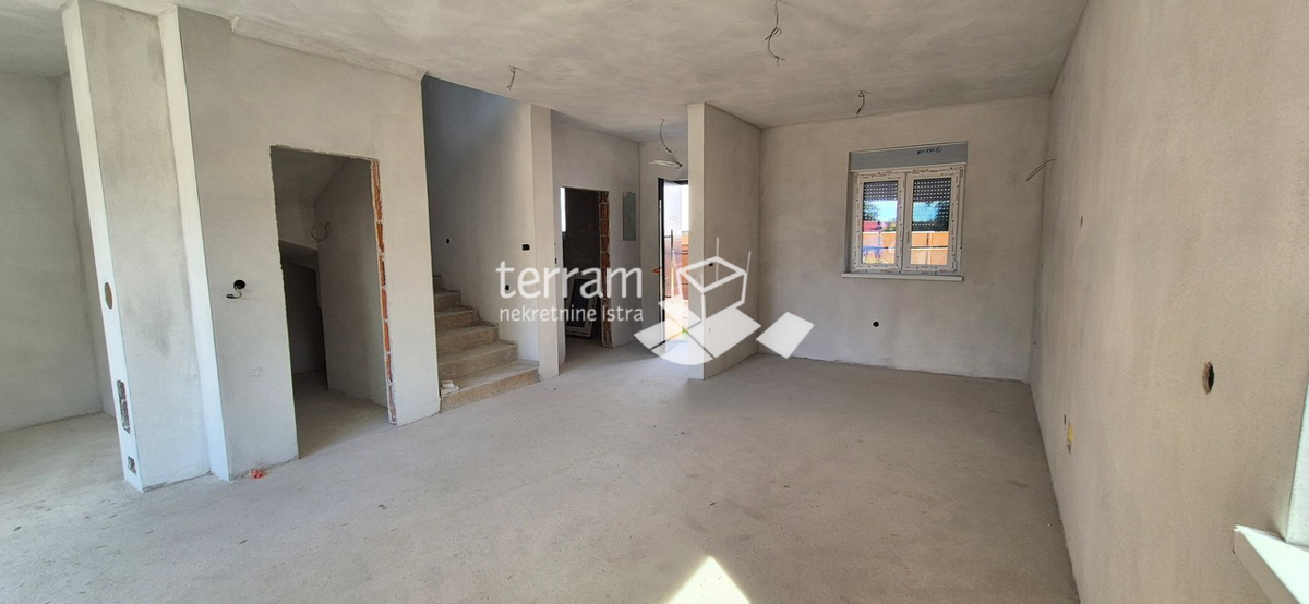 Istria, Ližnjan, appartamento 124m2, 2 camere da letto, parcheggio, giardino, NUOVO!! #vendita