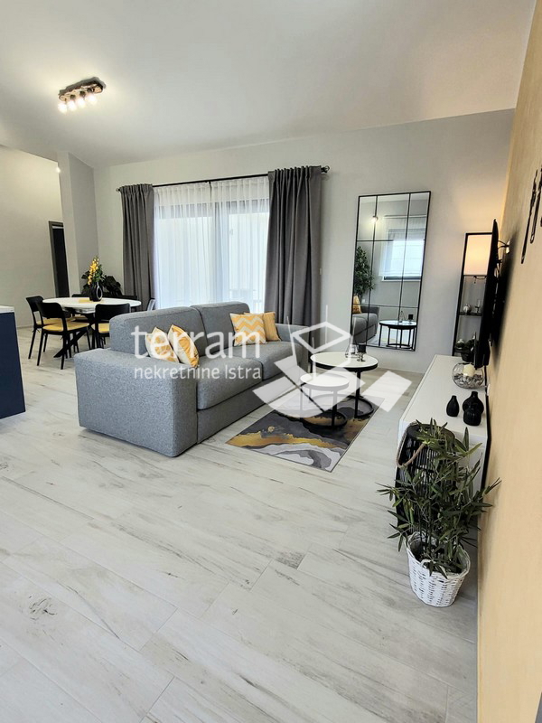 Istria, Marčana, Divšići, casa 157m2, piscina 30m2, giardino 657m2 NUOVO, #vendita