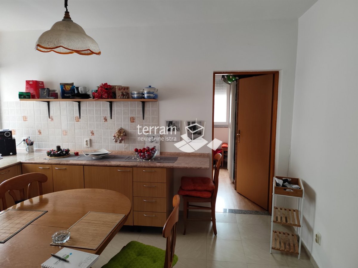 Istria, Pola, Jadreški, appartamento al piano terra 59,88m2, 2 camere da letto + soggiorno # in vendita