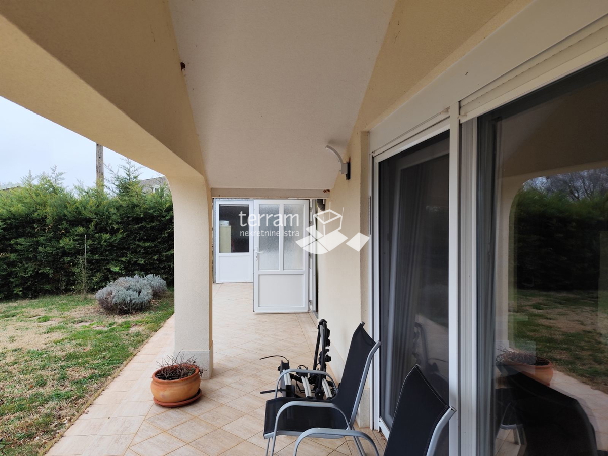 Istria, Ližnjan, Muntić, casa indipendente 103m2 + giardino 562m2, #in vendita