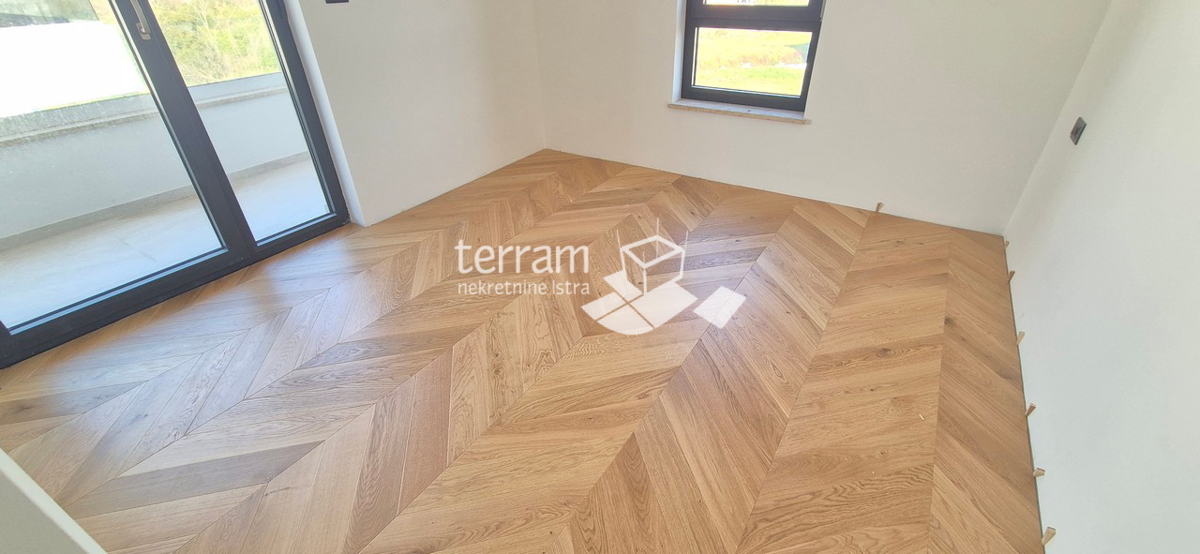 Istra, Pula, Valdebek, attico 90,91m2, 2 camere da letto + soggiorno, II piano, ripostiglio, parcheggio, NUOVO, #vendita