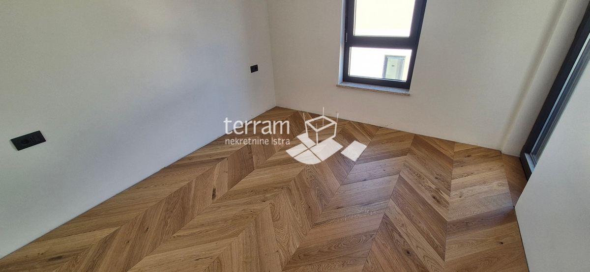 Istra, Pula, Valdebek, attico 90,91m2, 2 camere da letto + soggiorno, II piano, ripostiglio, parcheggio, NUOVO, #vendita