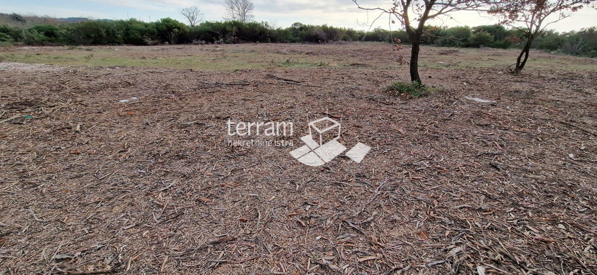 Istria, Medulin, terreno edificabile 715m2, ottima posizione   #vendita