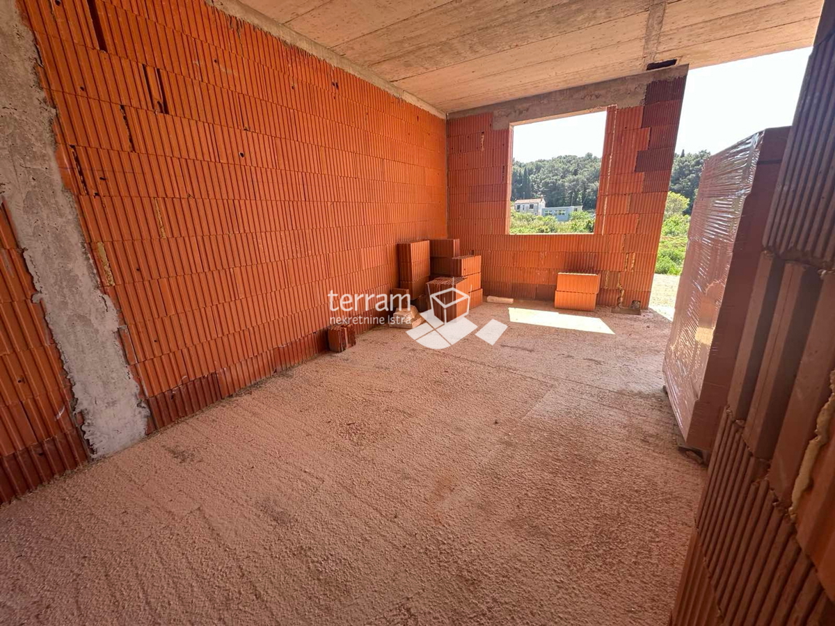 Istria, Pola, piano terra 55,90 m2, 1SS+DB, giardino 52m2 NUOVO #vendita