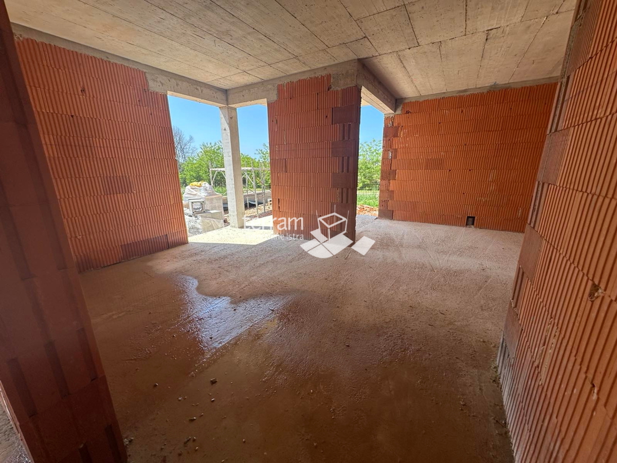 Istria, Pola, piano terra 55,90 m2, 1SS+DB, giardino 52m2 NUOVO #vendita