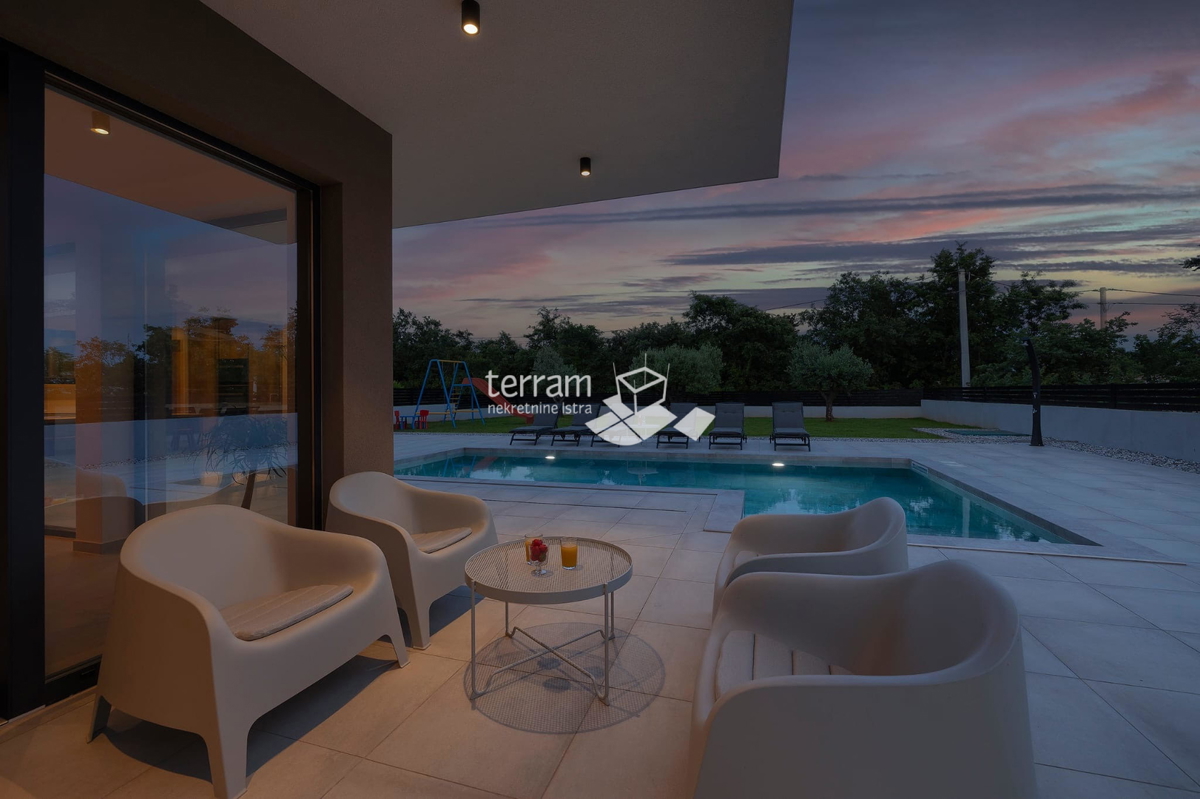 Istra, Vodnjan, periferia casa di lusso, 170m2, piscina 34m2, giardino 851m2, NUOVO, #vendita
