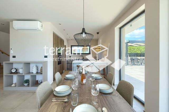 Istra, Vodnjan, periferia casa di lusso, 170m2, piscina 34m2, giardino 851m2, NUOVO, #vendita