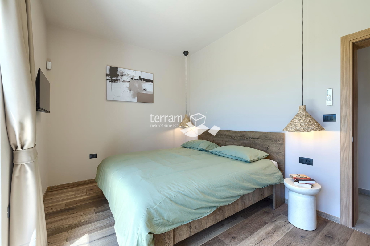 Istra, Vodnjan, periferia casa di lusso, 170m2, piscina 34m2, giardino 851m2, NUOVO, #vendita