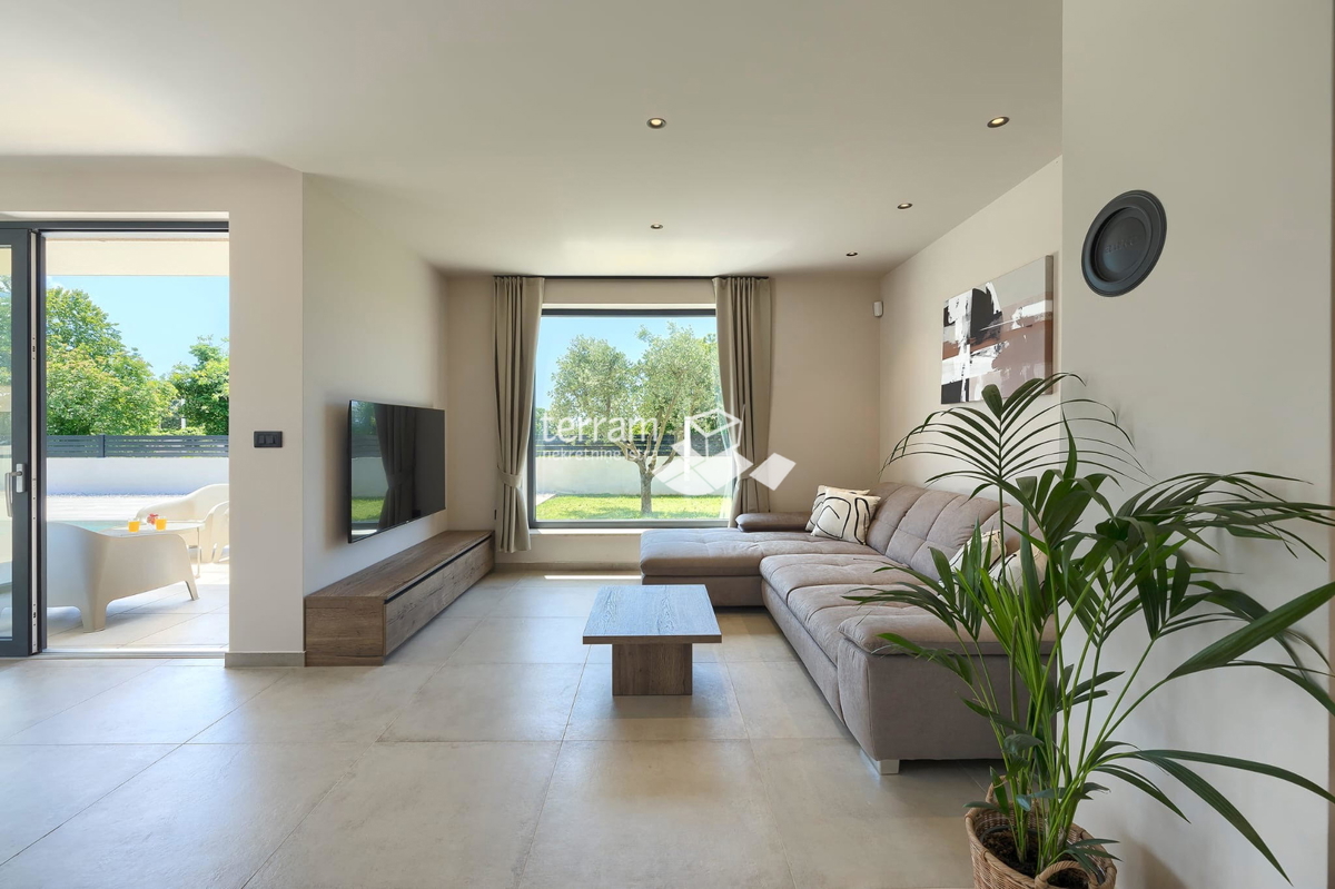 Istra, Vodnjan, periferia casa di lusso, 170m2, piscina 34m2, giardino 851m2, NUOVO, #vendita