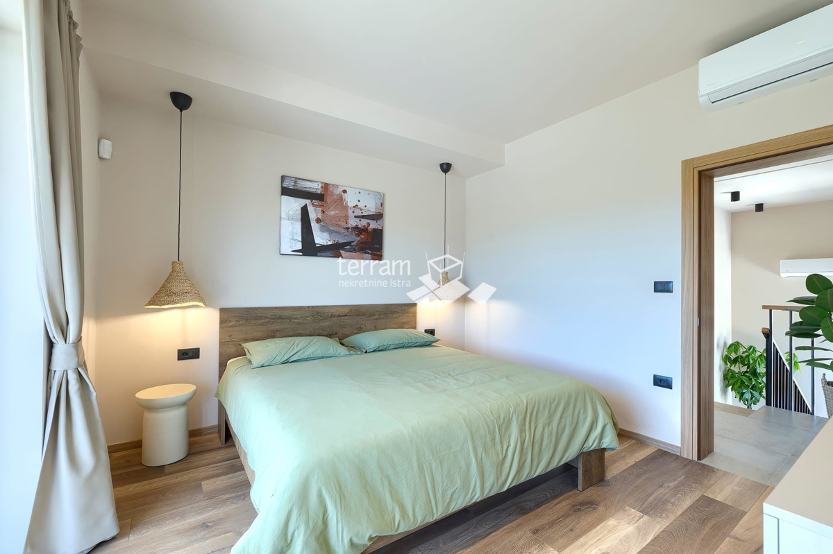 Istra, Vodnjan, periferia casa di lusso, 170m2, piscina 34m2, giardino 851m2, NUOVO, #vendita