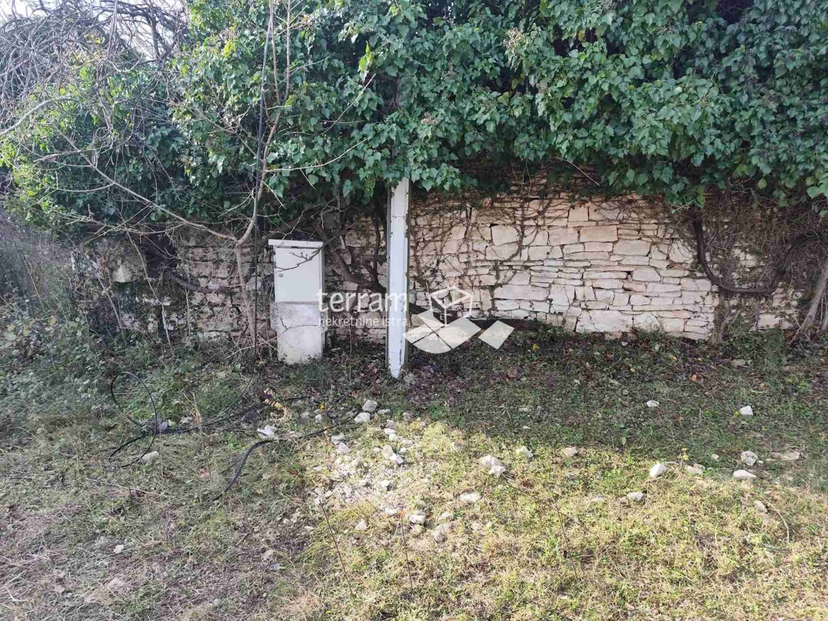 Istria, Svetvinčenat, Juršići casa 115m2 + giardino 1101m2 # in vendita