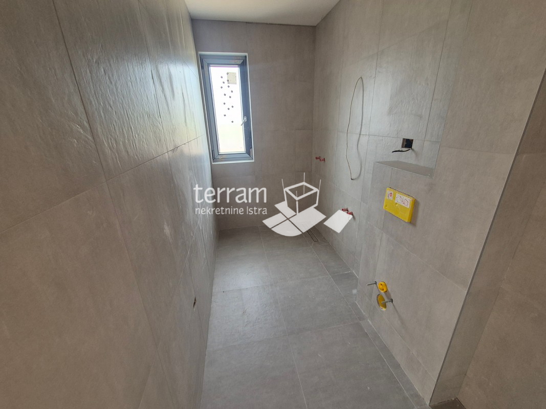 Istra, Pula, periferia, appartamento 61,21 m², 2 camere da letto + soggiorno con angolo cottura, primo piano, due posti auto, NUOVO!! #vendita