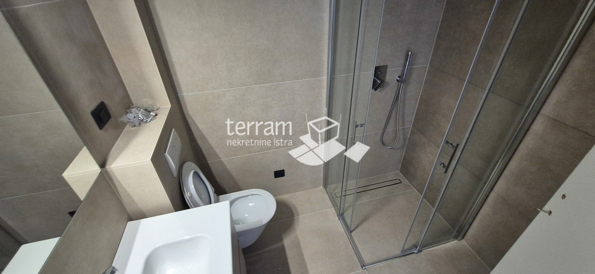 Istra, Pula, Valdebek, piano terra 61,36m2, 2 camere da letto + soggiorno, ripostiglio, parcheggio, NUOVO, #vendita