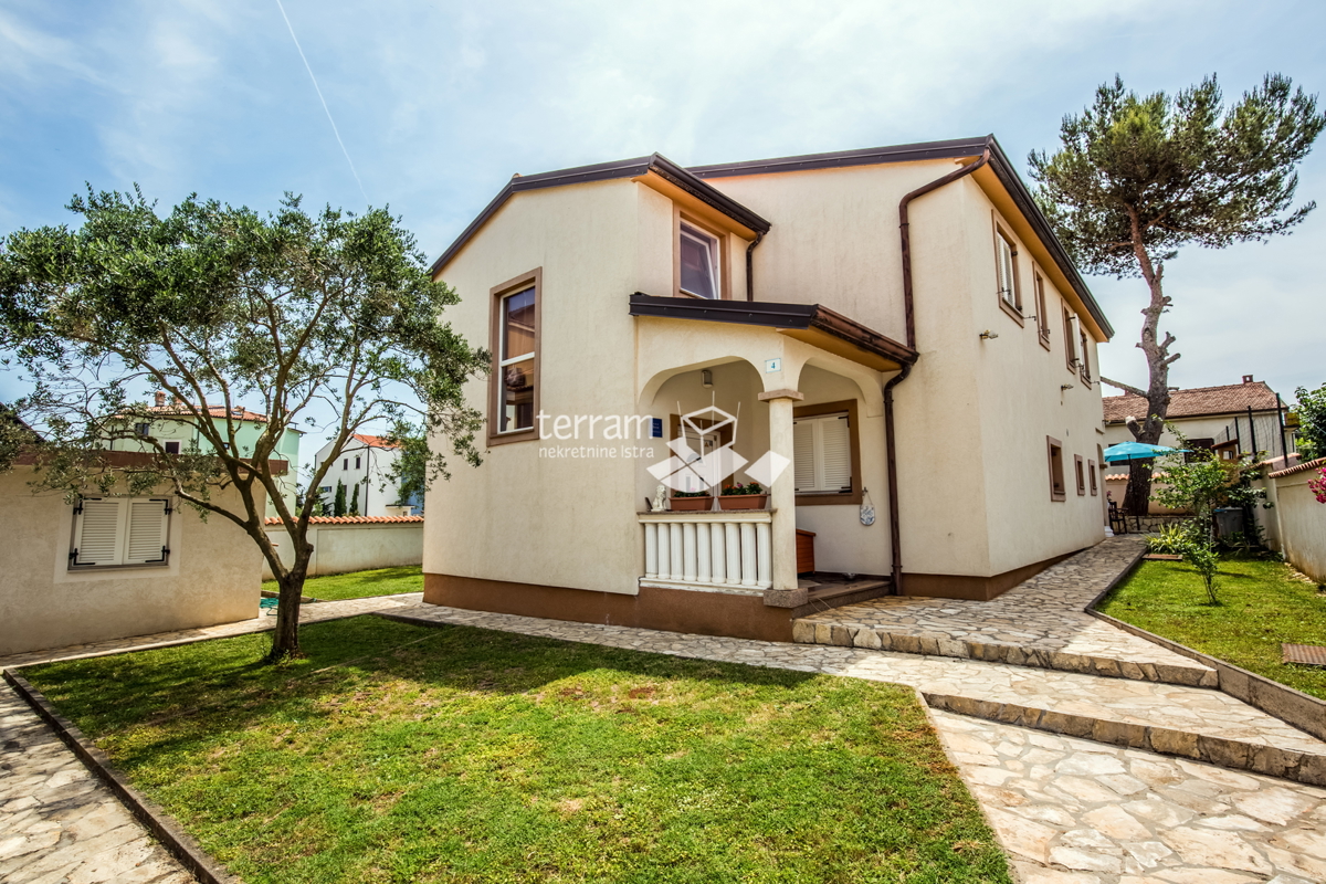 Istria, Lisignano, casa moderna con vista mare