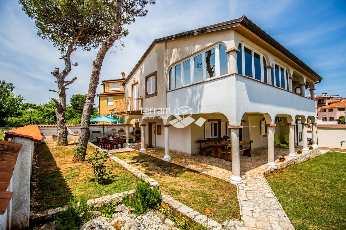 Istria, Lisignano, casa moderna con vista mare