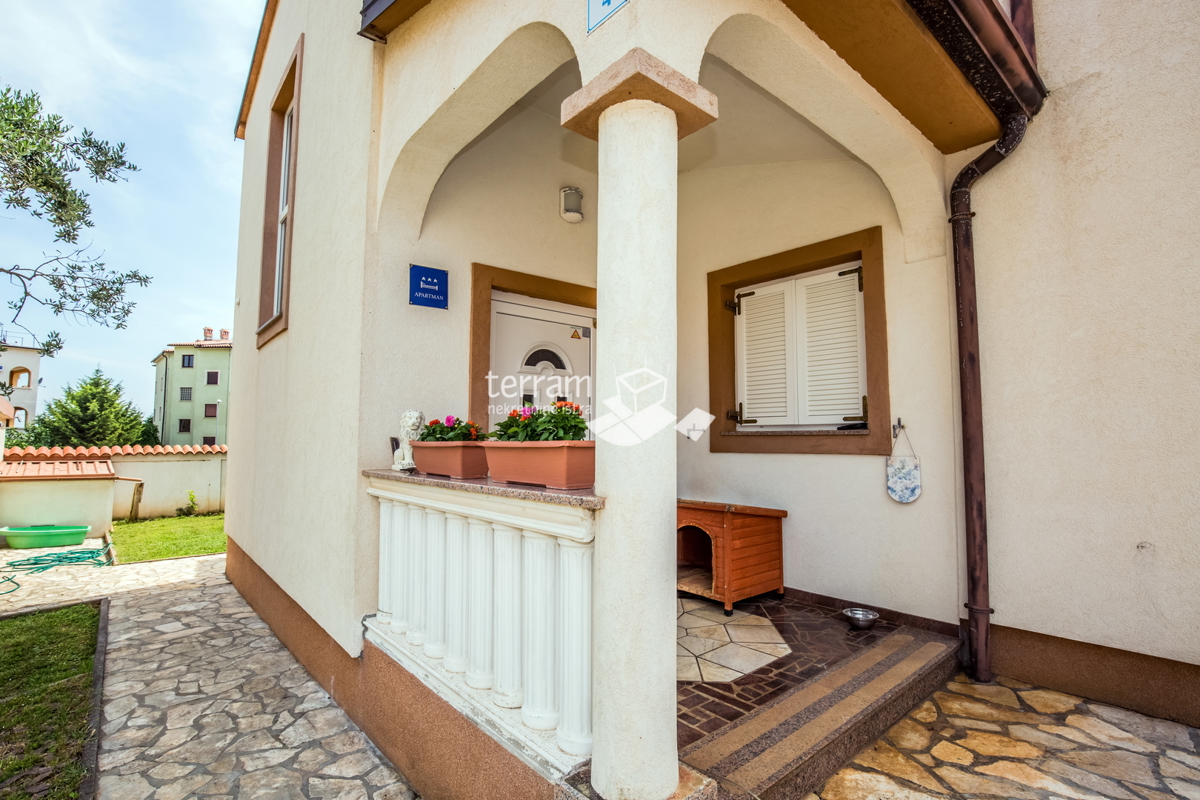 Istria, Lisignano, casa moderna con vista mare