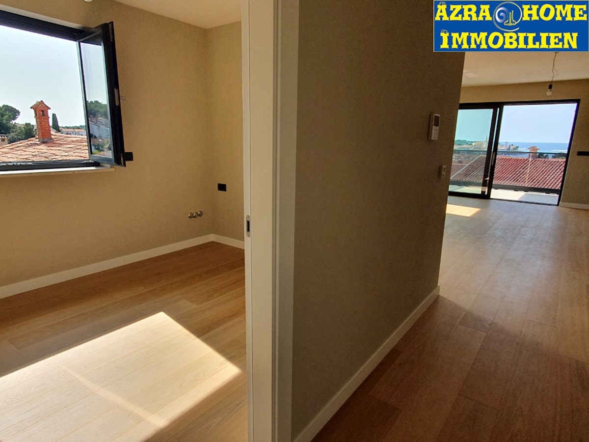 NSOP - 230, POREČ, PENTHOUSE, 236 m2 di Lusso Vicino al Centro Città e al Mare