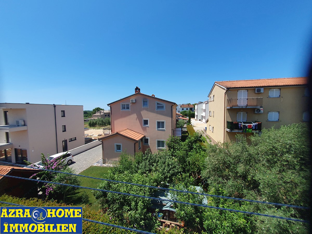 SO-366, VARVARI, 3 km da Parenzo, appartamento con 2 camere da letto al 2° piano