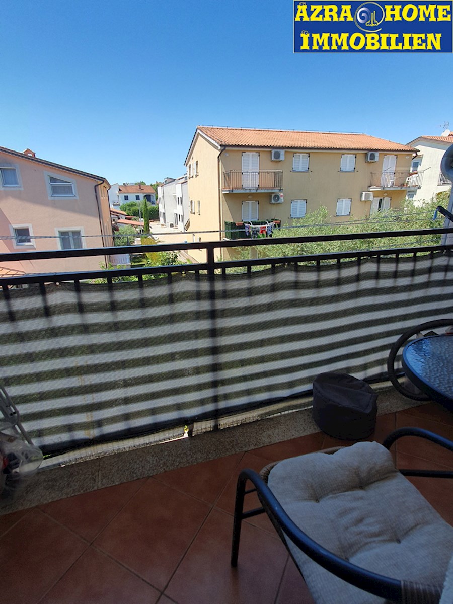 SO-366, VARVARI, 3 km da Parenzo, appartamento con 2 camere da letto al 2° piano