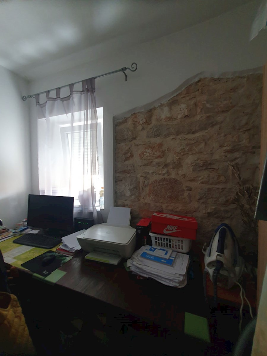 Vendita, Tar – Due case con tre appartamenti separati, a 3 km dal mare, KOP-778