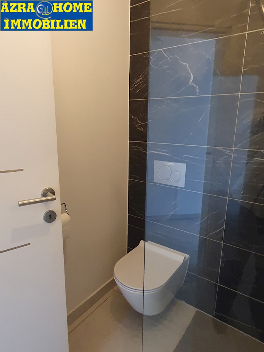 KOP-758, VIŠNJAN, Casa bifamiliare 115 m² con piscina
