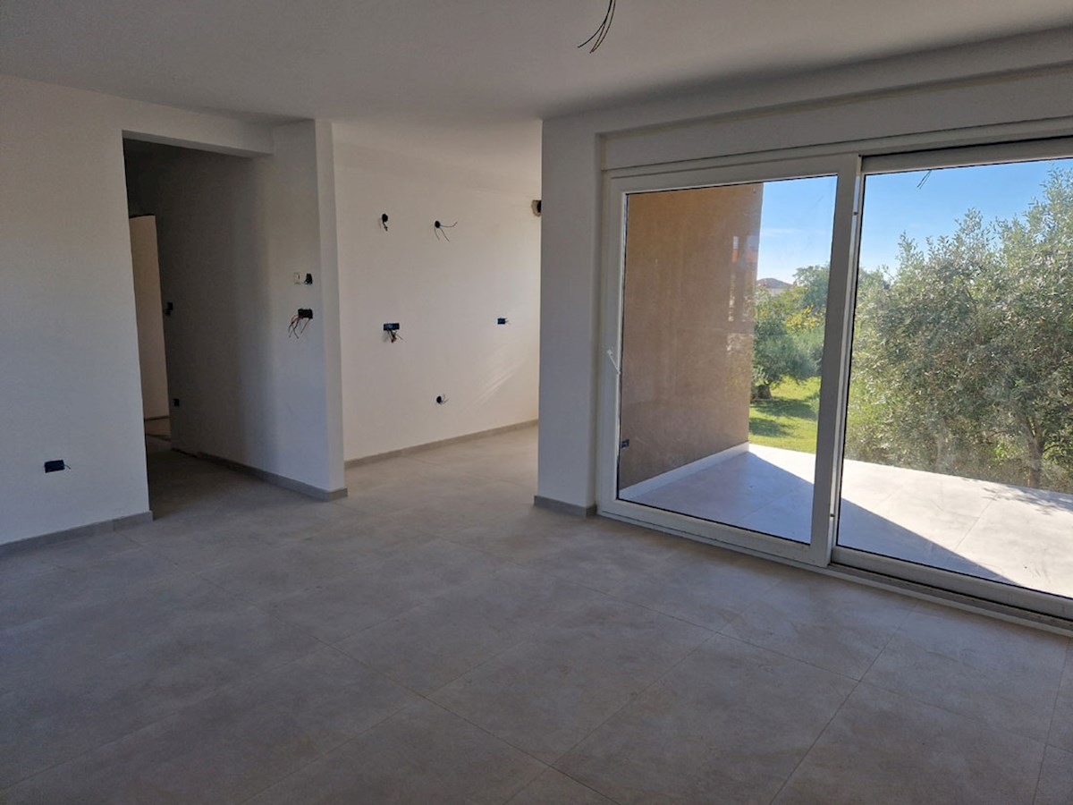 NSOP-237-3, Appartamenti di nuova costruzione, a 2 km dal mare