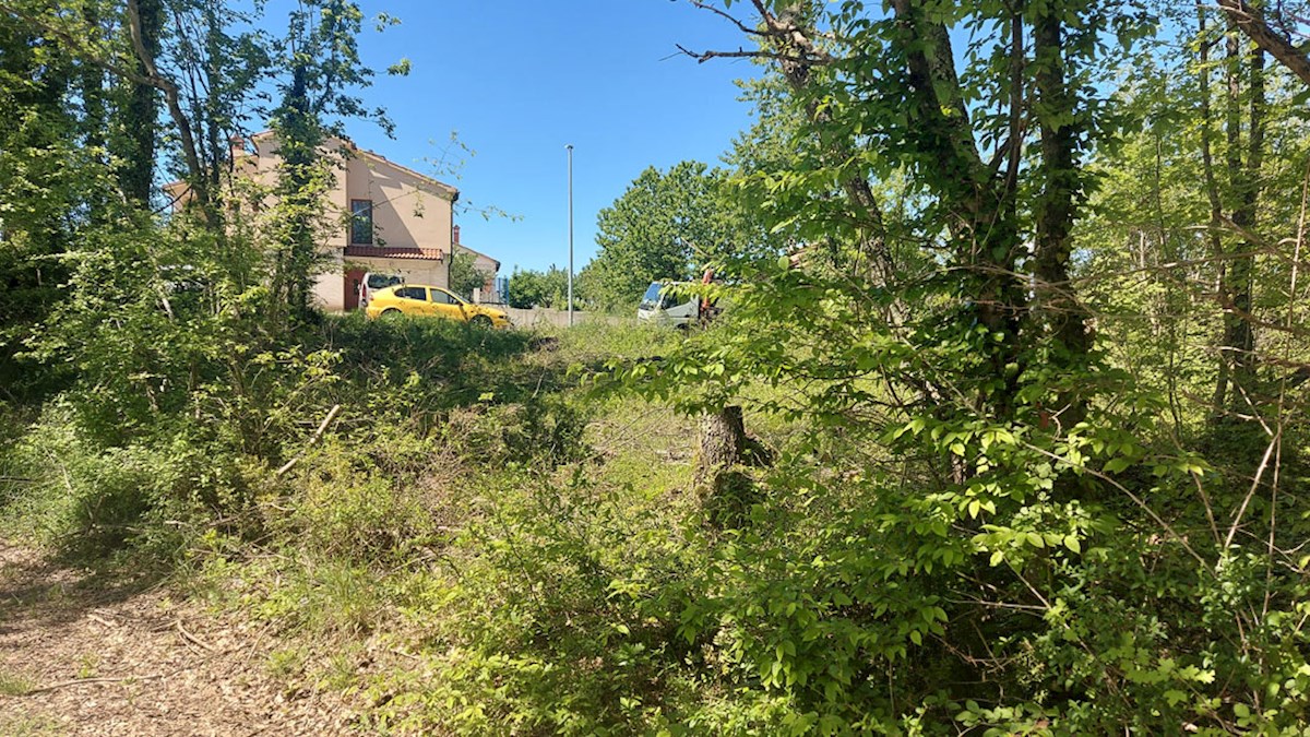 Z-654, PAZIN – STANCIJA PATAJ, Terreno edificabile 1488 m²