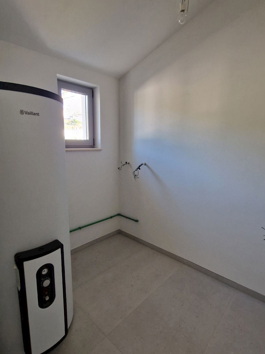 In vendita, Villa, Nuova costruzione, Sveti Lovreč, Casa 210 m², Garage 31 m², Piscina 41 m² (KOP-769)