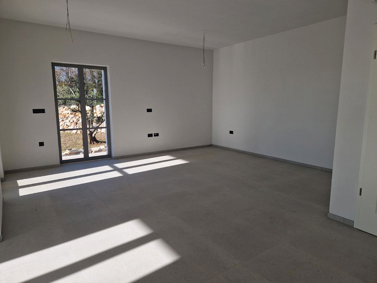In vendita, Villa, Nuova costruzione, Sveti Lovreč, Casa 210 m², Garage 31 m², Piscina 41 m² (KOP-769)