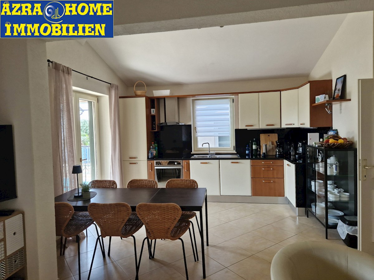 Casa in vendita, TAR – dintorni, 2 km, casa bifamiliare, arredata, pronta da abitare, 101 m², terreno totale 385 m² (KOP-776)