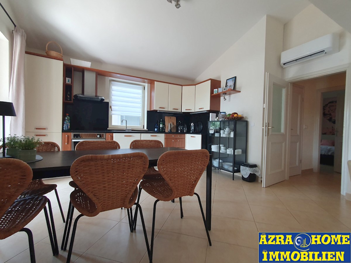 Casa in vendita, TAR – dintorni, 2 km, casa bifamiliare, arredata, pronta da abitare, 101 m², terreno totale 385 m² (KOP-776)