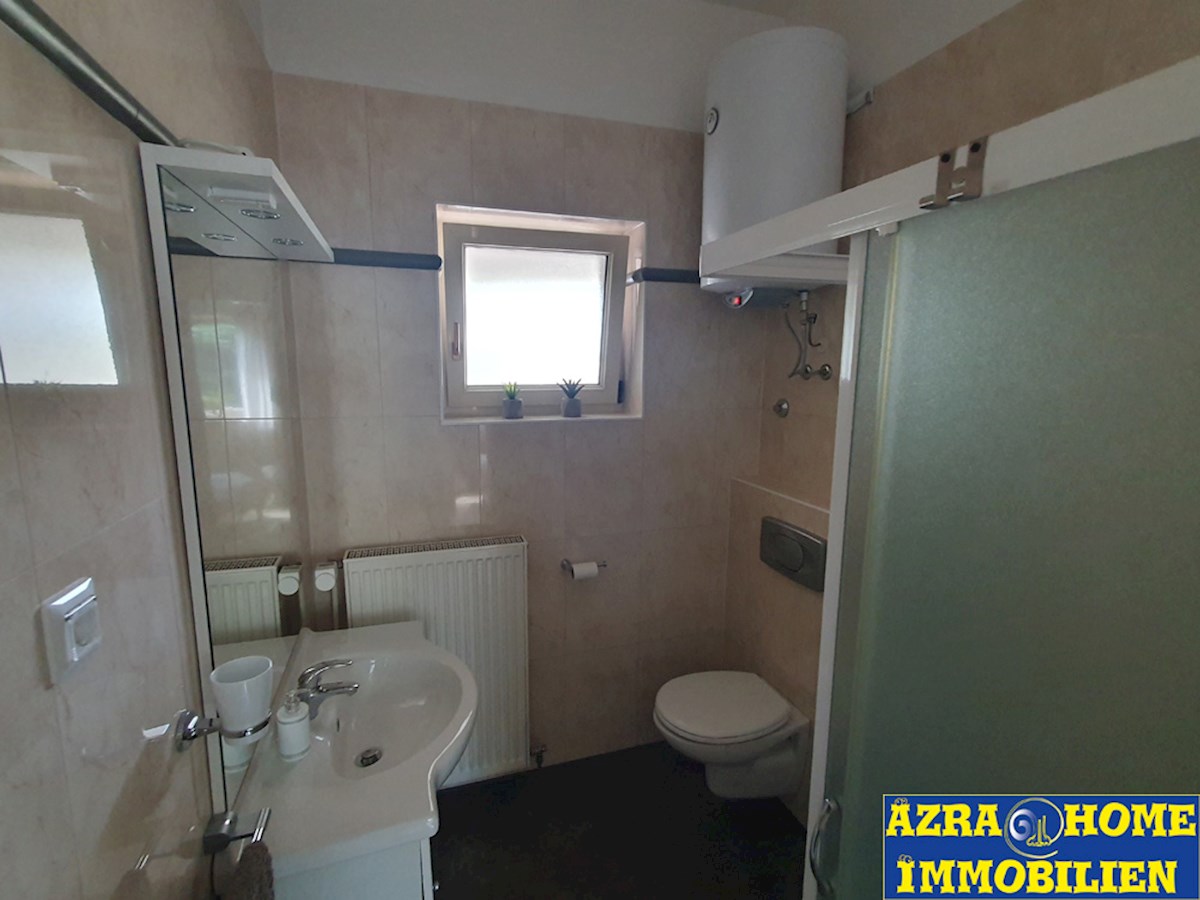 Casa in vendita, TAR – dintorni, 2 km, casa bifamiliare, arredata, pronta da abitare, 101 m², terreno totale 385 m² (KOP-776)