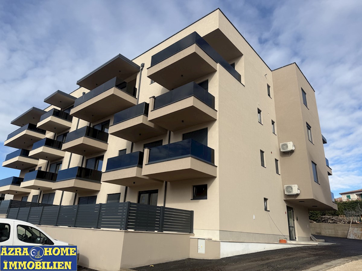 Nuovo appartamento pronto per essere abitato a Vabriga, a 800 m dal mare