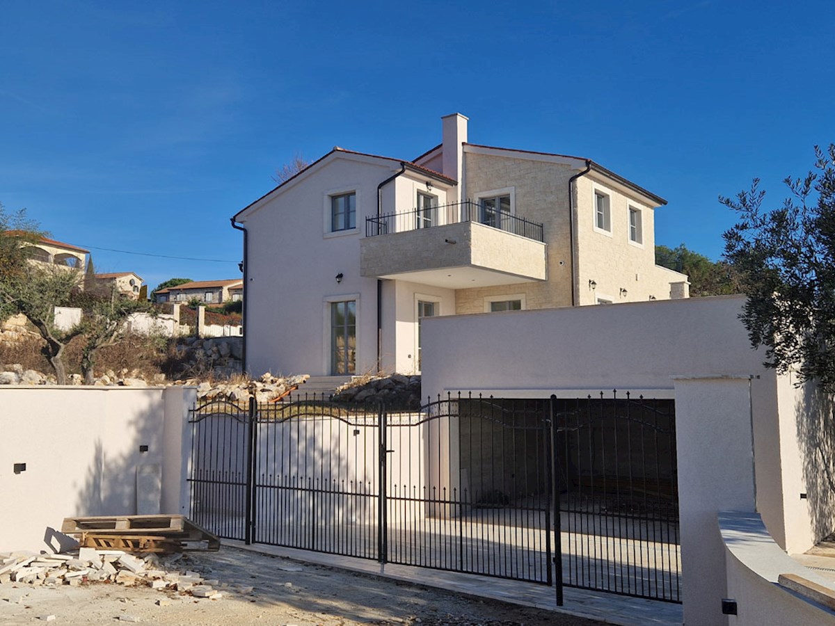 In vendita, Villa, Nuova costruzione, Sveti Lovreč, Casa 210 m², Garage 31 m², Piscina 41 m² (KOP-769)