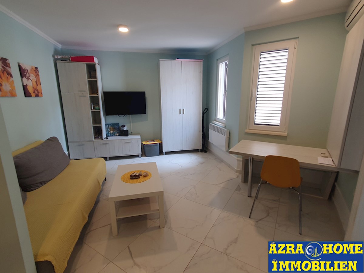 Appartamento ristrutturato e arredato al 1° piano a Červar Porat, 40 m² (SO-368)