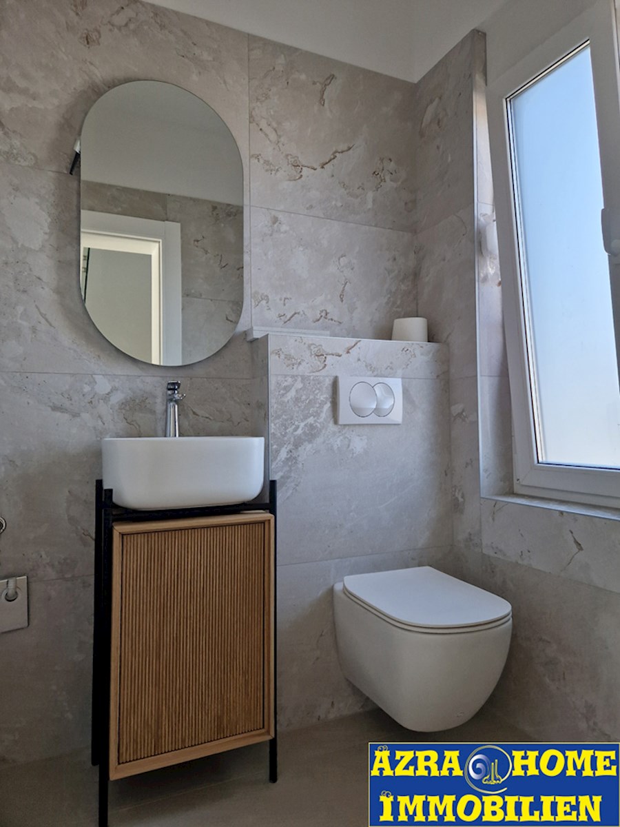 Vendita, Villa, Parenzo, nuova costruzione, 219 m², piscina 32 m², terreno 1032 m² (KOP-747)