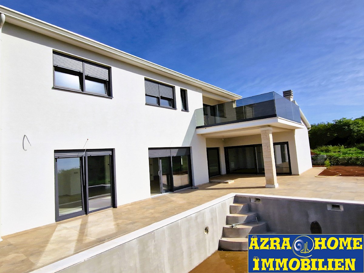 Vendita, Villa, Parenzo, nuova costruzione, 219 m², piscina 32 m², terreno 1032 m² (KOP-747)