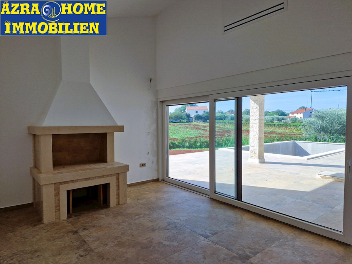 Vendita, Villa, Parenzo, nuova costruzione, 219 m², piscina 32 m², terreno 1032 m² (KOP-747)