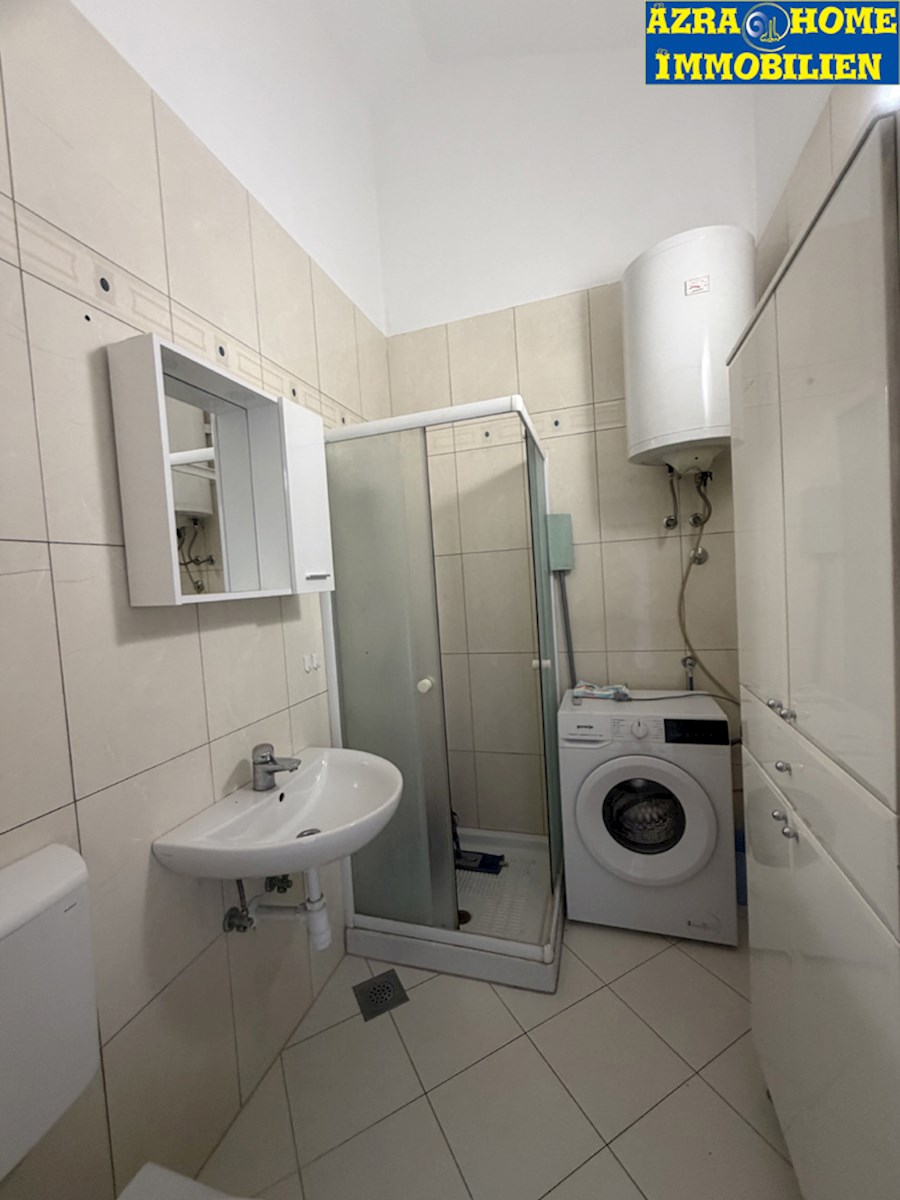 Vendita appartamento, Poreč, Kukci, 4 km dal mare, 45,28 m2 + 2,63 m2 (SO-373)