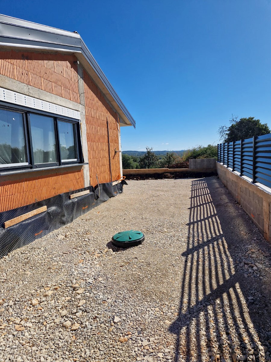 Vendita, Kaštelir, Casa a un piano in una zona tranquilla, in costruzione (KOP-770-A)