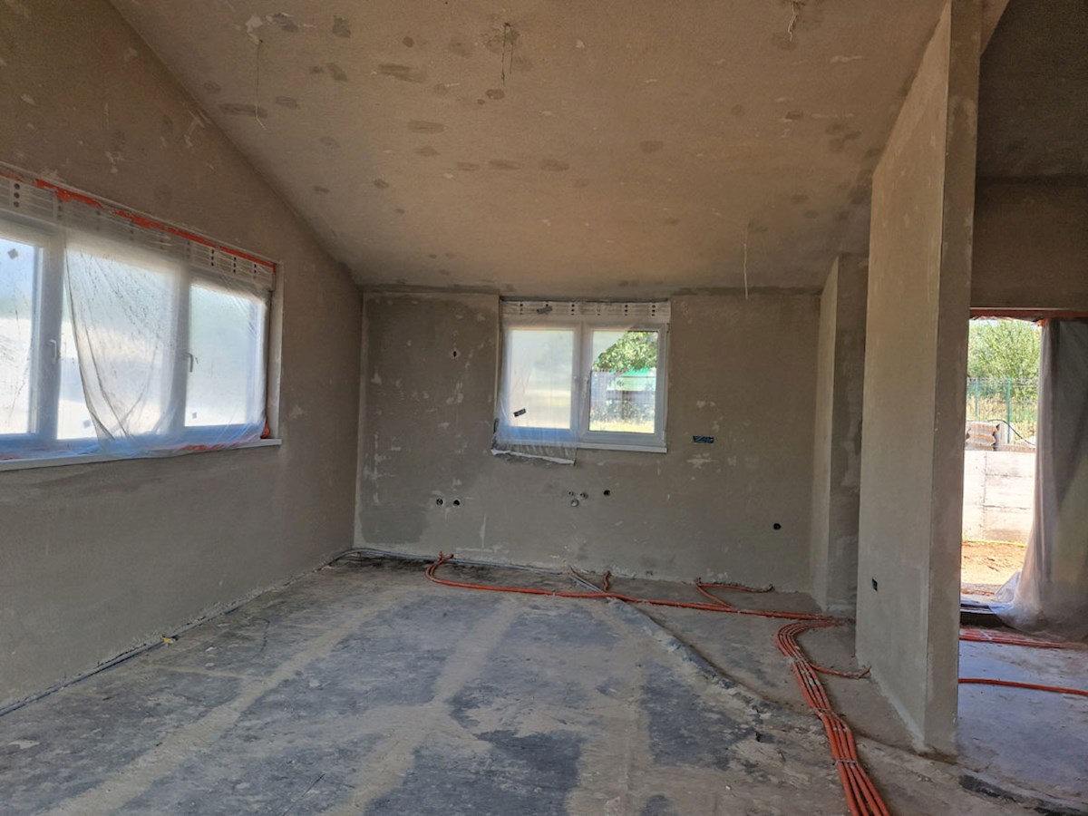 Vendita, Kaštelir, Casa a un piano in una zona tranquilla, in costruzione (KOP-770-A)